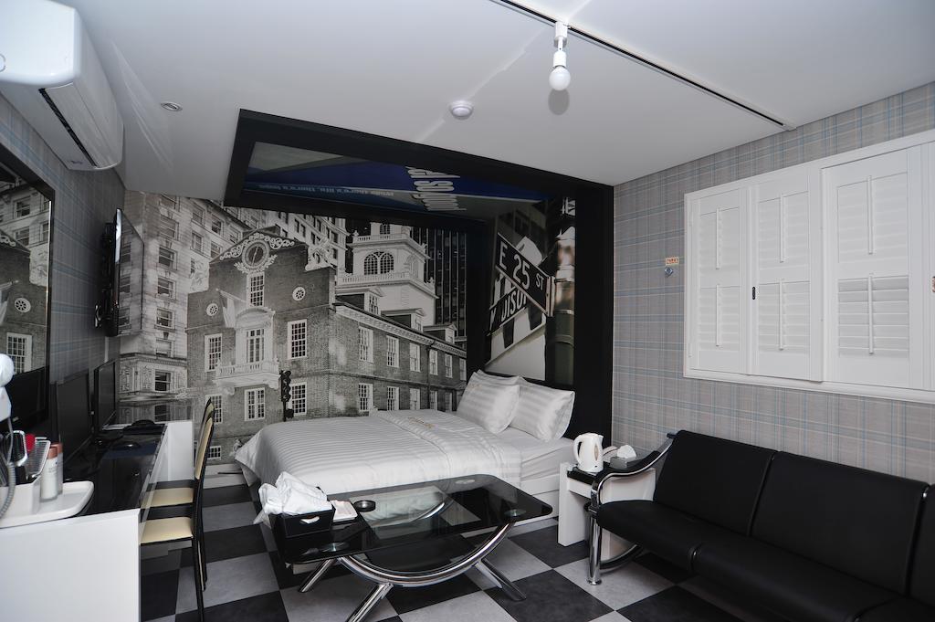 E Hotel Juan Inchon Rum bild