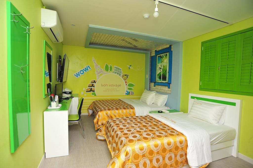 E Hotel Juan Inchon Rum bild